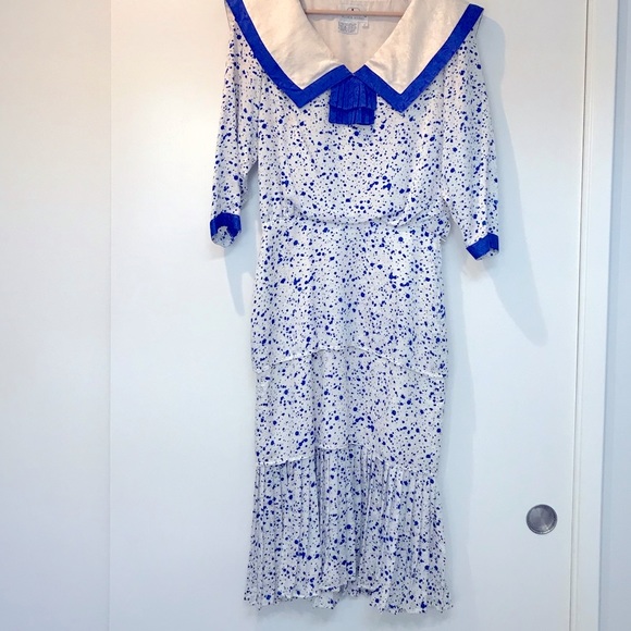 VINTAGE FLORA KUNG Dress - Featured in Vogue, December 1984. - Picture 5 of 9